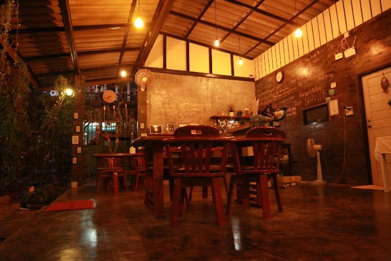 Photo of Raven Blue, 2-star hotel in Ko Lanta