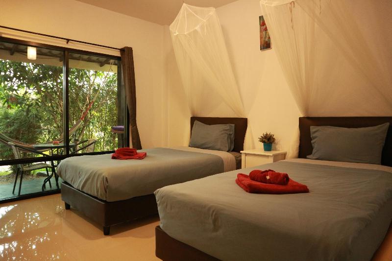 Photo of Raven Blue, 2-star hotel in Ko Lanta