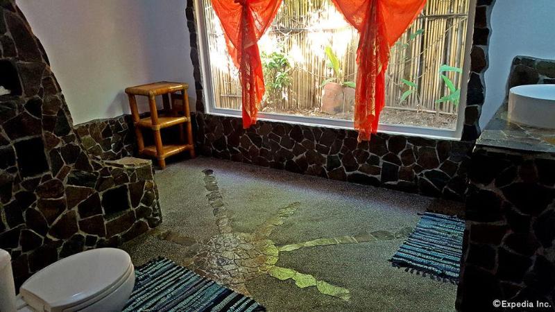 Photo of White Chocolate Hills Resort, 4-star hotel in Dumaguete (and vicinity)