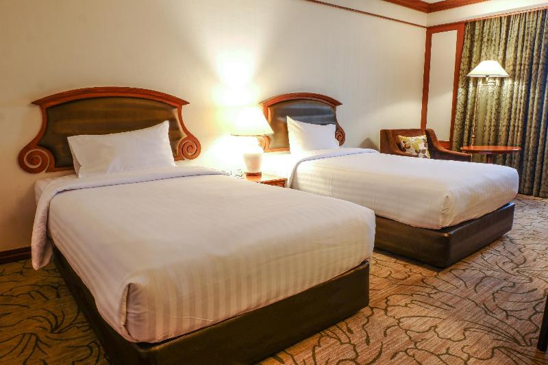 Photo of Twin Lotus Hotel, 3-star hotel in Nakhon Si Thammarat