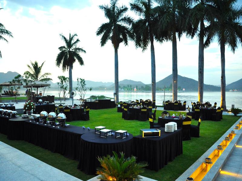 Hotel Lakend, 5-star hotel in Udaipur