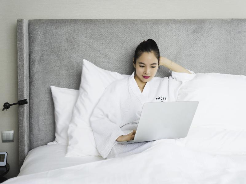 Novotel Suites Hanoi, Singapore