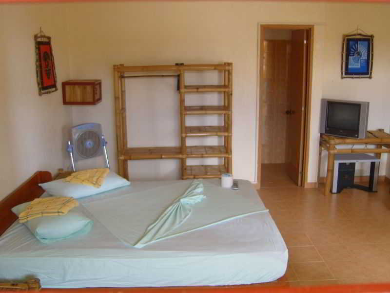 Photo of Star Plaza Hotel, 2-star hotel in Calasiao