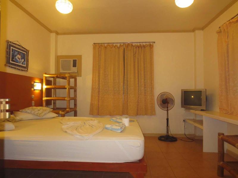 Photo of Star Plaza Hotel, 2-star hotel in Calasiao