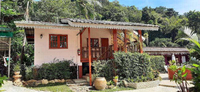 Photo of Macura Resort, 3-star hotel in Ko Chang