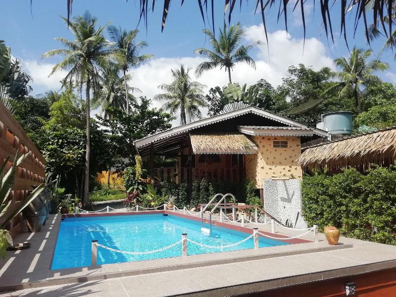 Photo of Macura Resort, 3-star hotel in Ko Chang