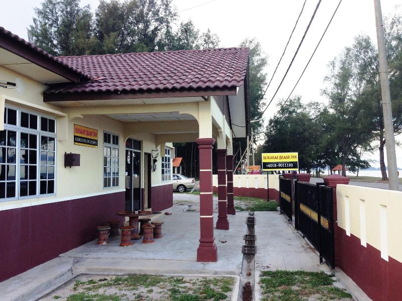 Photo of Semarak Beach Inn, 2-star hotel in Dungun