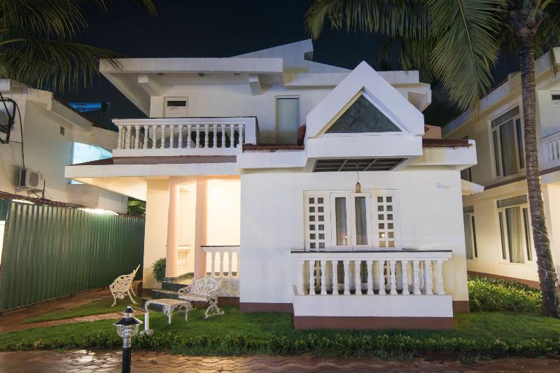 Photo of Country Inn Tarika, Goa, Varca Beach, 3-star hotel in Varca
