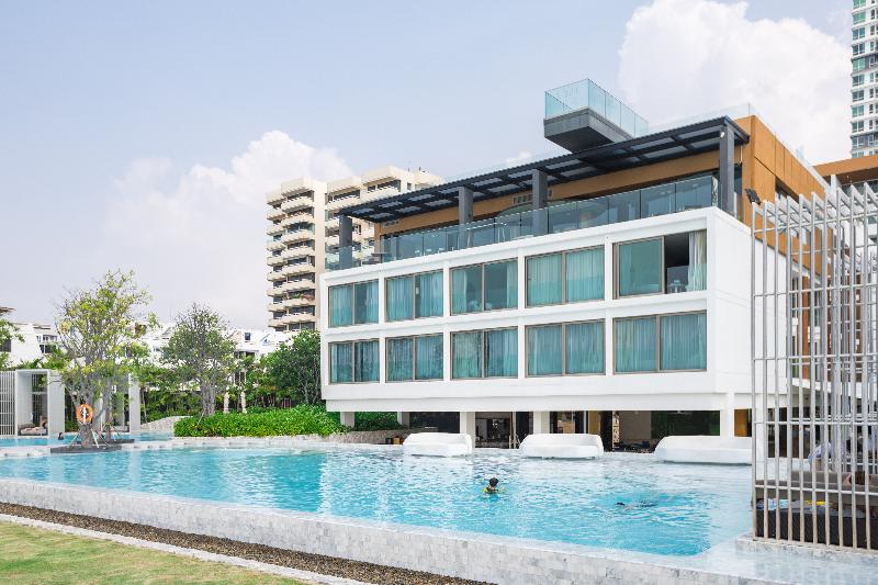 Photo of Veranda Resort Pattaya Na Jomtien – MGallery, 5-star hotel in Pattaya (and vicinity)