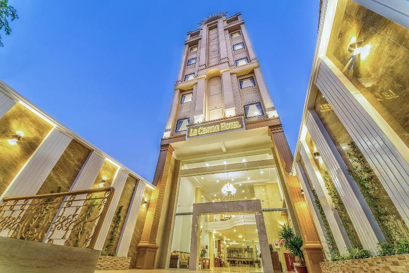 Le Centre Hotel, Singapore