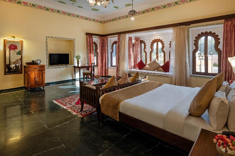 Photo of Sterling Jaisinghgarh Udaipur, 3-star hotel in Lake Pichola