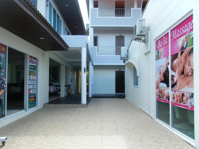 Photo of Dae Ma Place, 2-star hotel in Bang Kra So