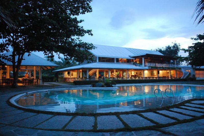 Almont Inland Resort, 3-star hotel in Butuan