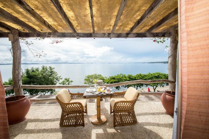 Photo of Almont Beach Resort, 3-star hotel in Surigao