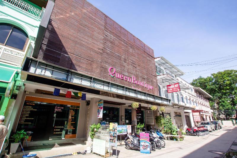 Queen Boutique Hotel exterior,  hotel in Chaweng City Center