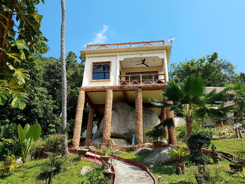 Moonstone Studio exterior, 3-Star hotel in Koh Phangan