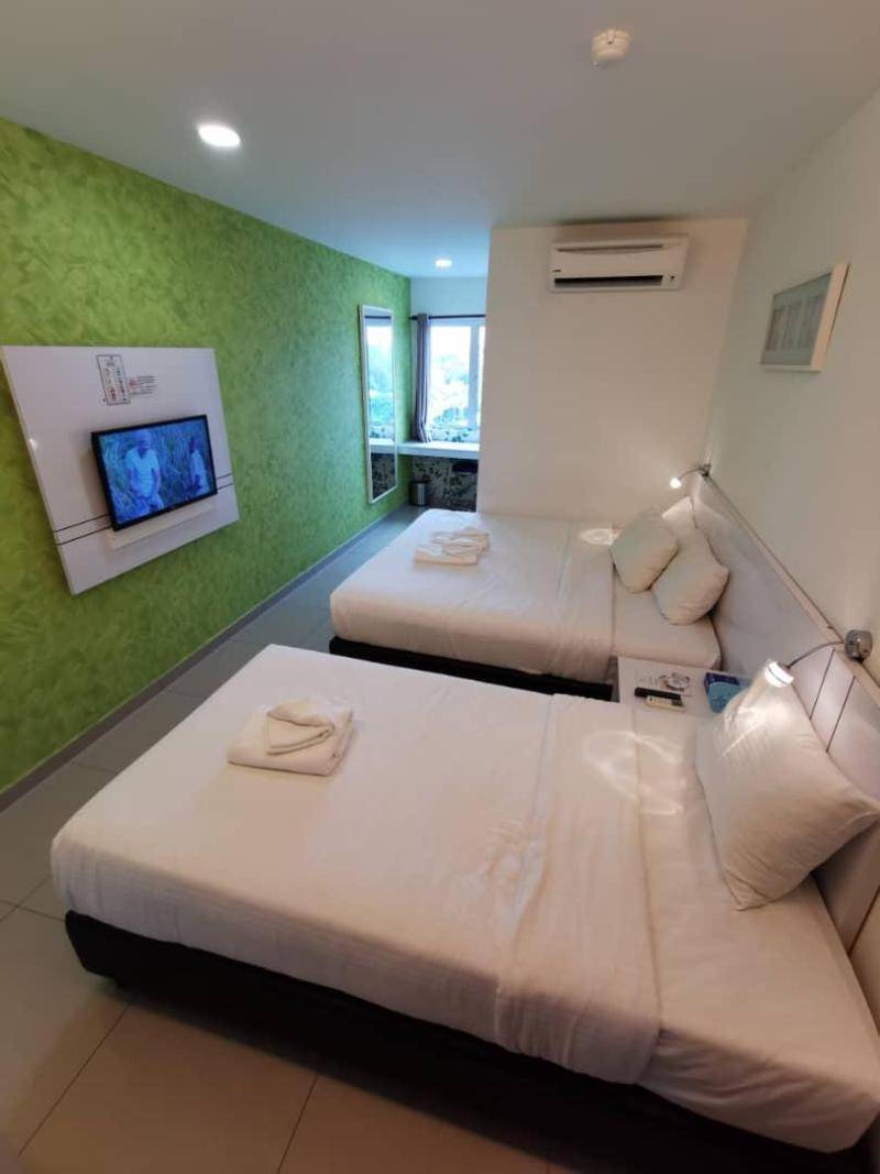 Photo of Yew Boutique Hotel, 3-star hotel in Teluk Intan