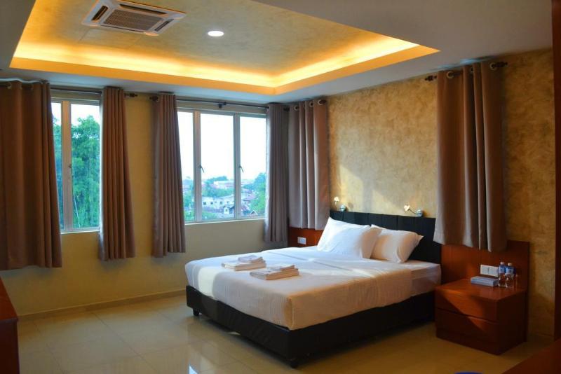 Photo of Yew Boutique Hotel, 3-star hotel in Teluk Intan