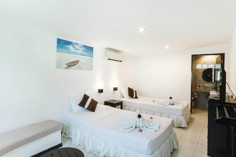 Photo of Samui Pier Beach Front Resort, 3-star hotel in Koh Samui