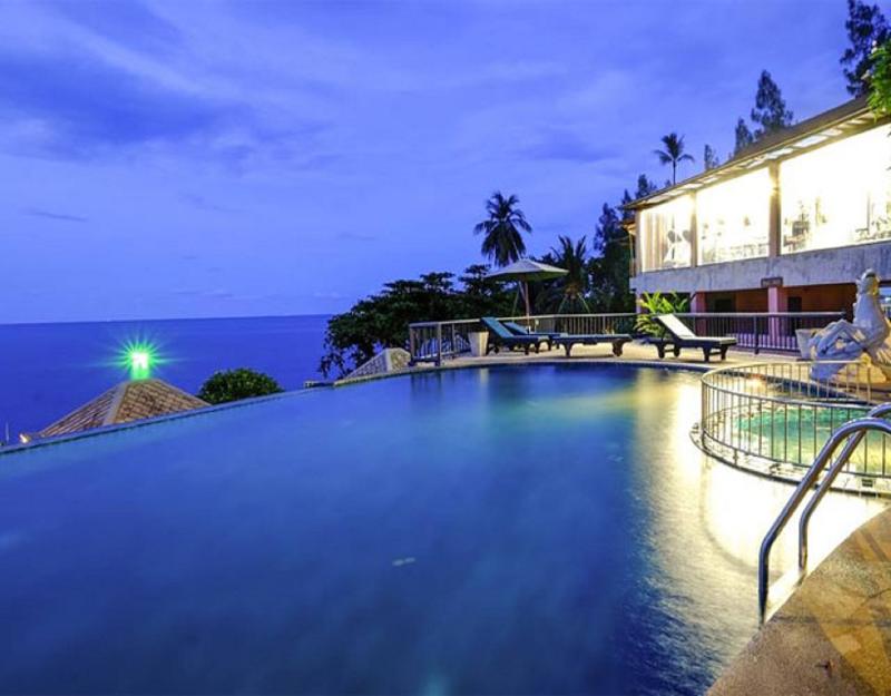 La Mer Samui Resort, Singapore