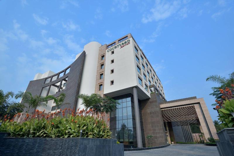 Photo of Courtyard by Marriott Raipur, 5-star hotel in Raipur