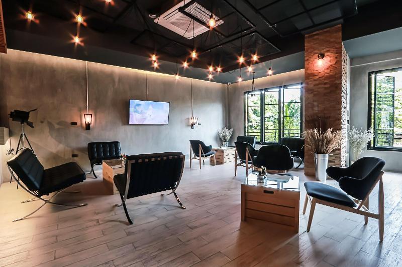 Photo of Get Zleep Premium Budget Hotel, 3-star hotel in Chang Phueak