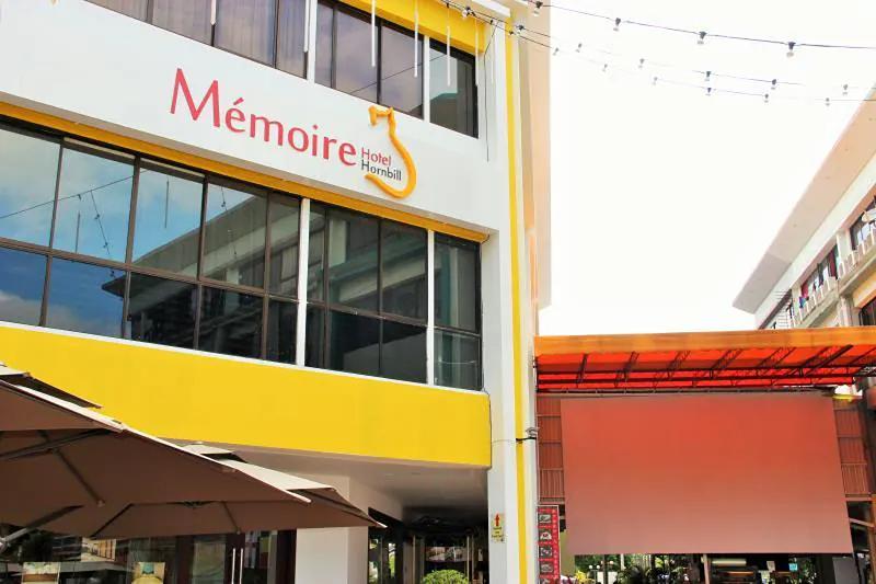 Memoire Hornbill Hotel Kuching Sarawak, Singapore
