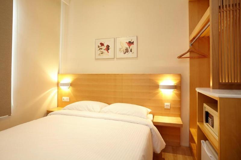 Photo of Hotel Six Seasons, 3-star hotel in Kuala Lumpur (and vicinity)
