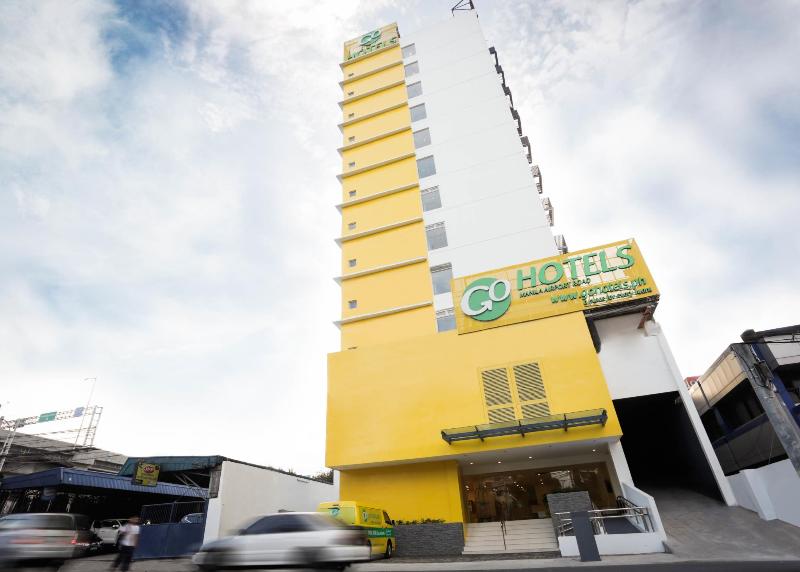 Go Hotels Manila Airport Road exterior, 3-Star hotel in Manila