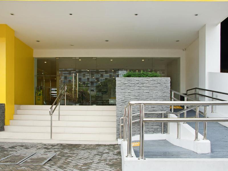 Photo of Go Hotels Manila Airport Road, 3-star hotel in Manila