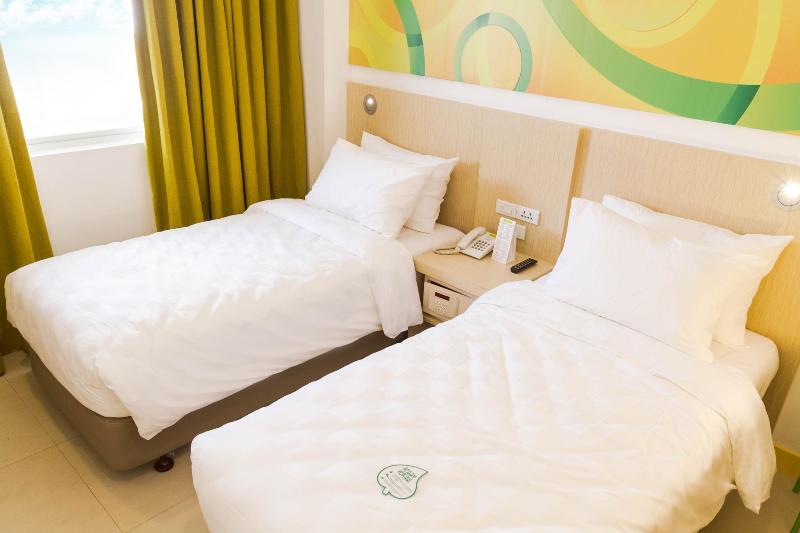 Photo of Go Hotels Manila Airport Road, 3-star hotel in Manila