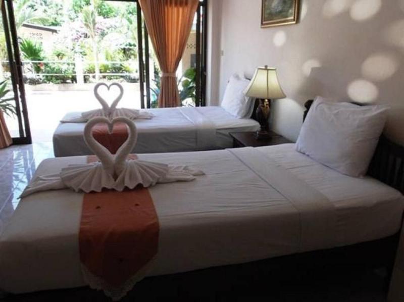 Photo of Panupong Hotel, 2-star hotel in Chaweng City Center