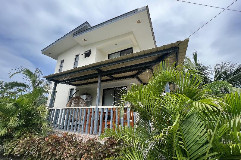 Photo of Lover'S Point Beach Front Resort hotel in Lian