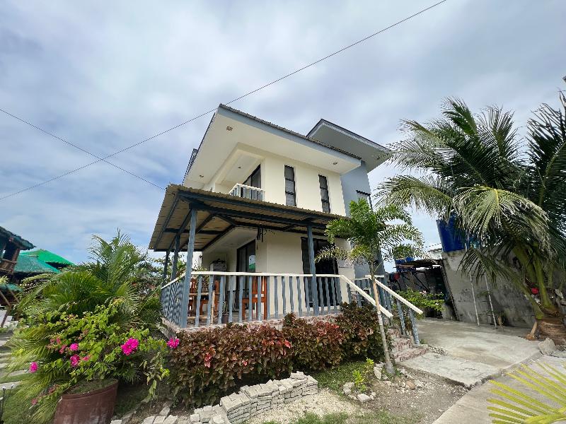 Photo of Lover'S Point Beach Front Resort hotel in Lian
