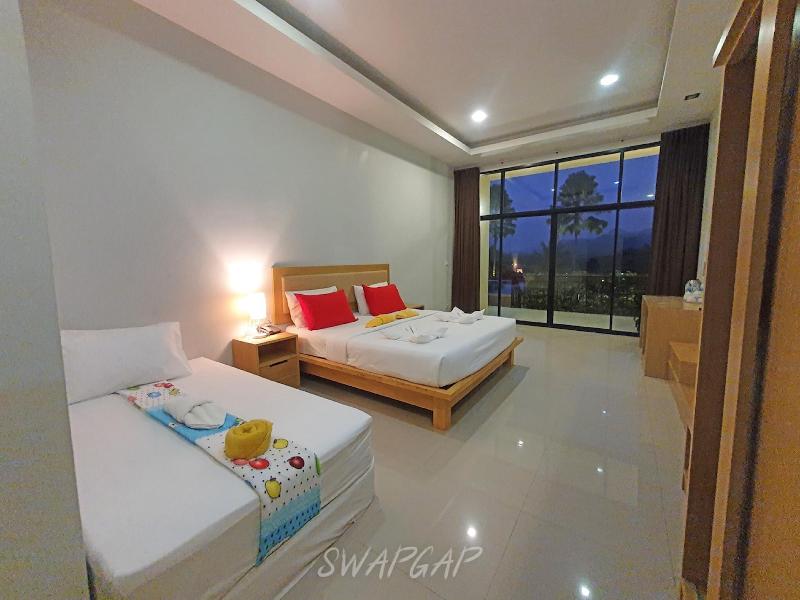 Photo of Takhun Mountain View Hotel, 3-star hotel in Surat Thani (and vicinity)