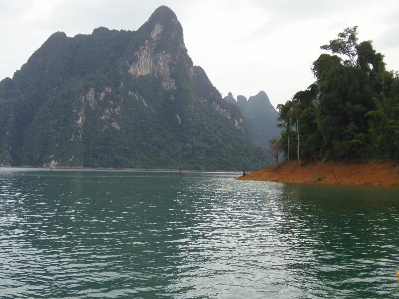 Photo of Takhun Mountain View Hotel, 3-star hotel in Surat Thani (and vicinity)