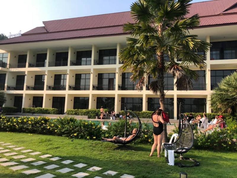 Photo of Takhun Mountain View Hotel, 3-star hotel in Surat Thani (and vicinity)