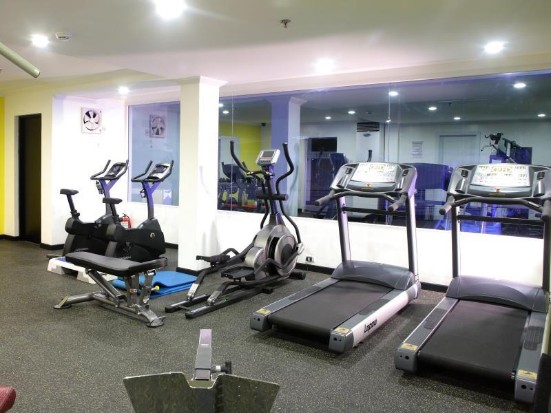 Photo of Queens Hotel, 4-star hotel in Angeles City (and vicinity)