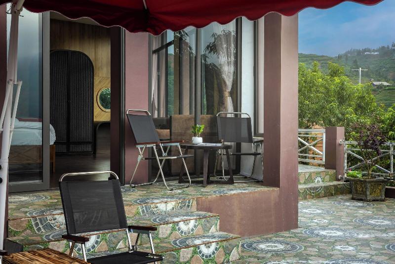 JK Sapa Homestay & Swimming Pool, Singapore