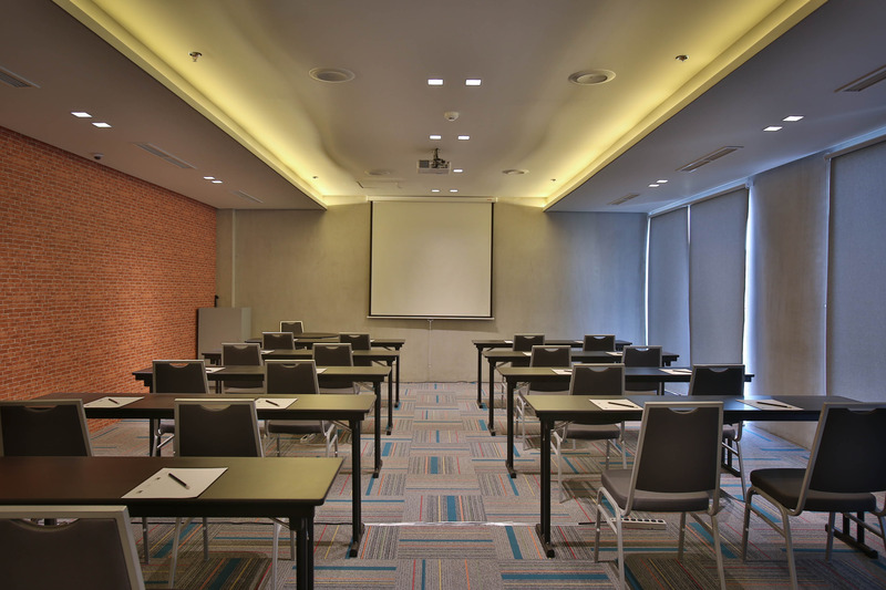 Photo of B Hotel Quezon City, 4-star hotel in Diliman