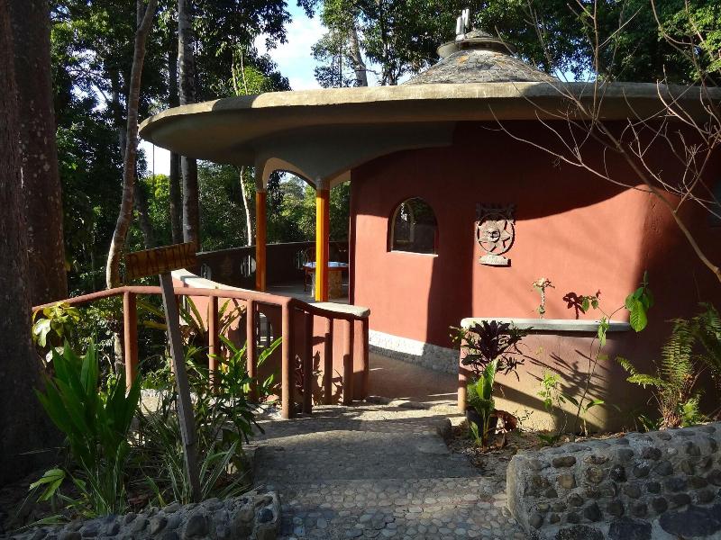 Photo of Atremaru Jungle Retreat, 4-star hotel in Palawan (province)