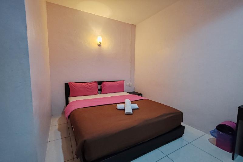 Hotel Kuang Hua Sitiawan Near To (UniKL-MIMET), Singapore