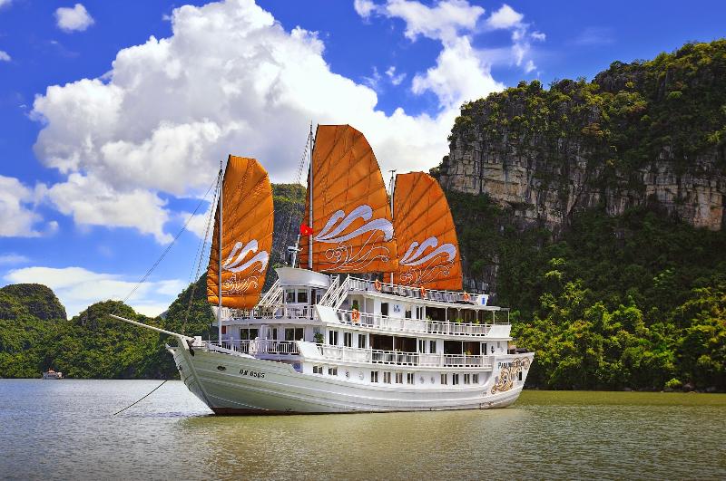 Paradise Sails Cruise Ha Long, Singapore