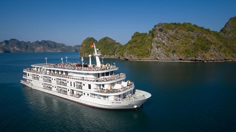 Paradise Sails Cruise Ha Long, Singapore