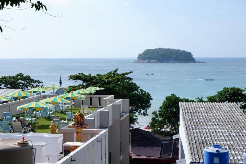 Kataonsea Bungalows, Singapore