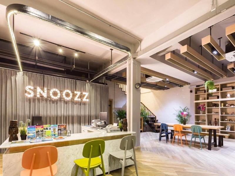 Photo of Snoozz Hotel - Hostel, 2-star hotel in Downtown Krabi