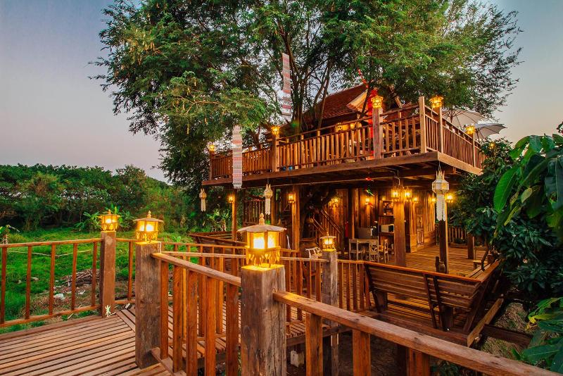 Photo of Honeyland Resort hotel in Hang Dong