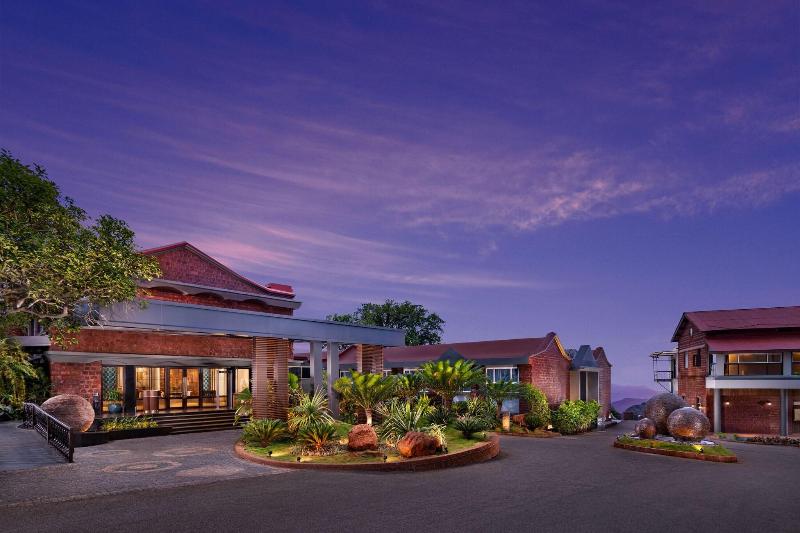 Fountain, Mahabaleshwar - IHCL SeleQtions, 4-star hotel in Mahabaleshwar (and vicinity)