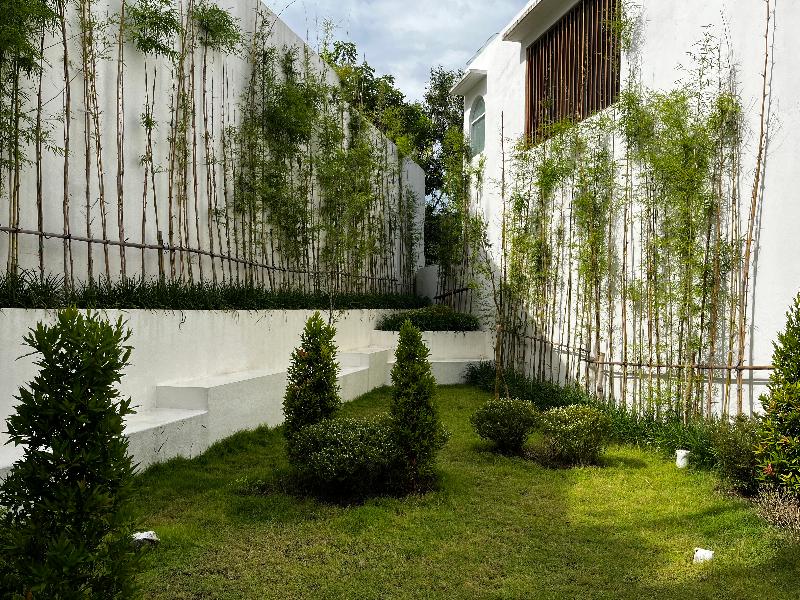 Mazari Villas, Singapore
