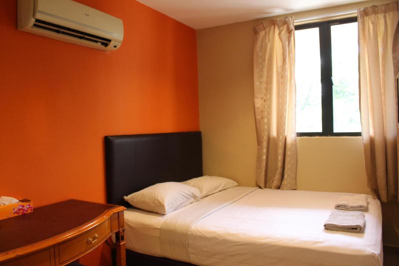 New Three Three Hotel Cheras, Singapore